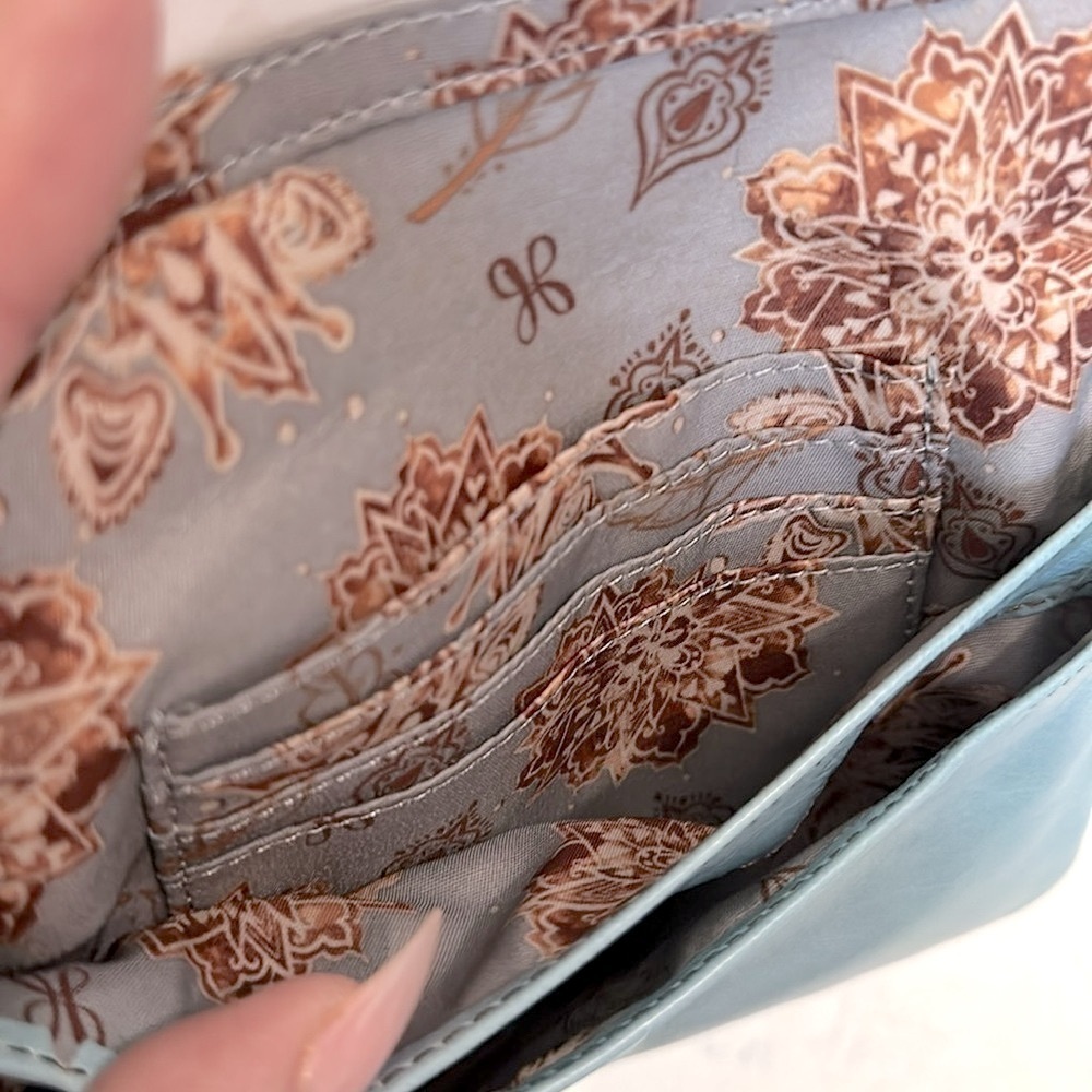 Women's Hobo International Glade Leather in Mist Blue NWOT - Picture 11 of 15